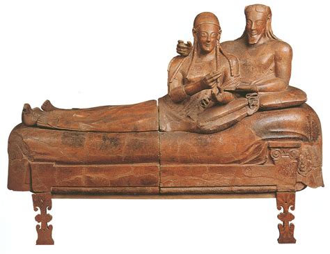 Le Sarcophage de Panglima : Un voyage mystique à travers l'art funéraire du XIIe siècle !